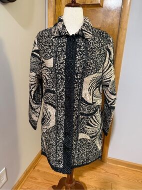 Black and Cream Textured Patterned Button-Down Shirt Jacket